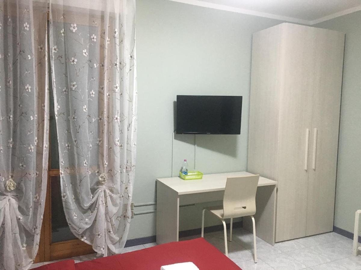Visaya Panzió Ponsacco Kültér fotó